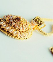 collier-or-jaune